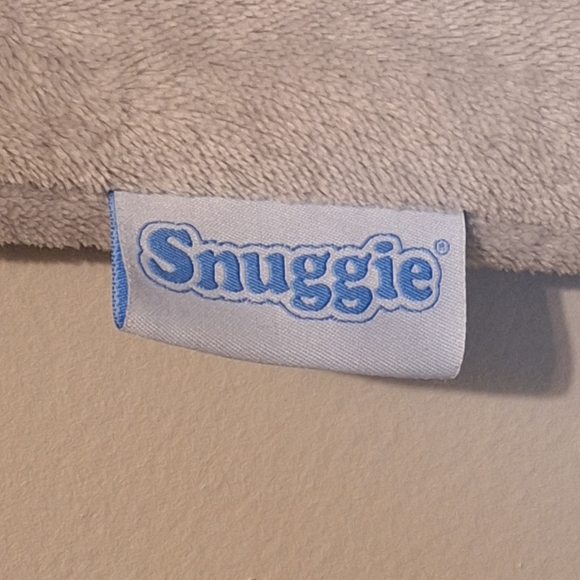 Snuggie Tails Childrens Shark Blanket Grey 2 Available - Picture 3 of 5